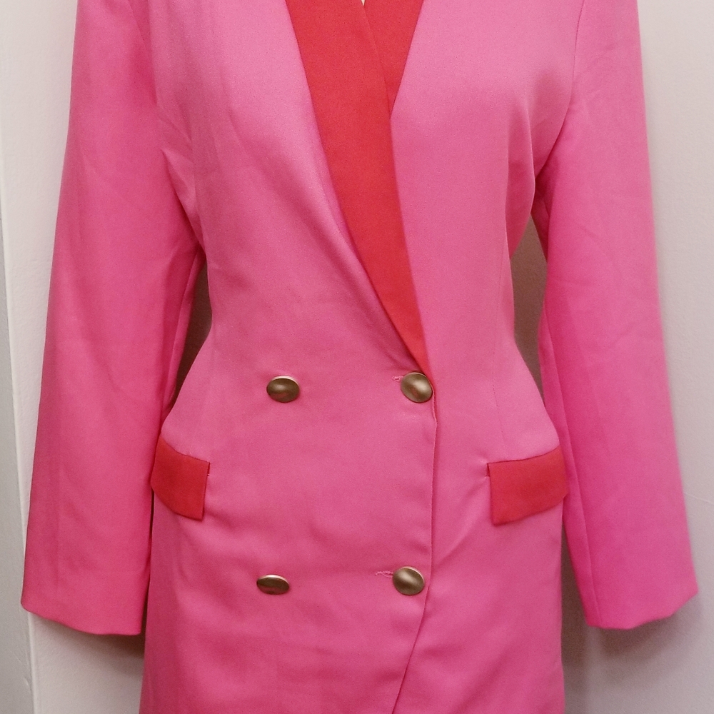 Elegant Pink Double-Breasted Women's Blazer